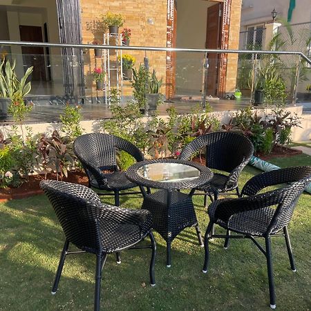 Lavish Villa - 3 Bhk Pool With Lawn Lonavala Ngoại thất bức ảnh