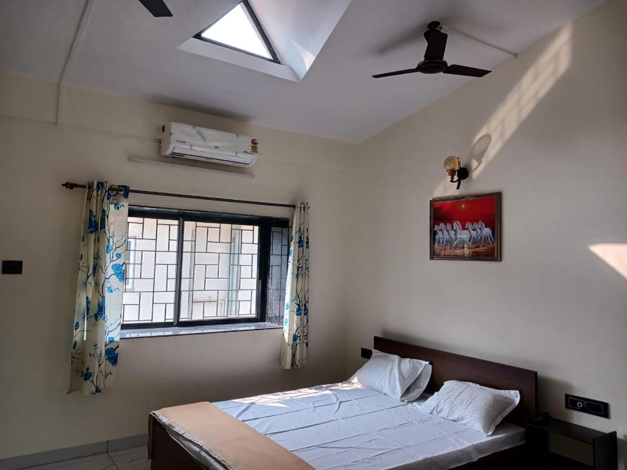 Lavish Villa - 3 Bhk Pool With Lawn Lonavala Ngoại thất bức ảnh