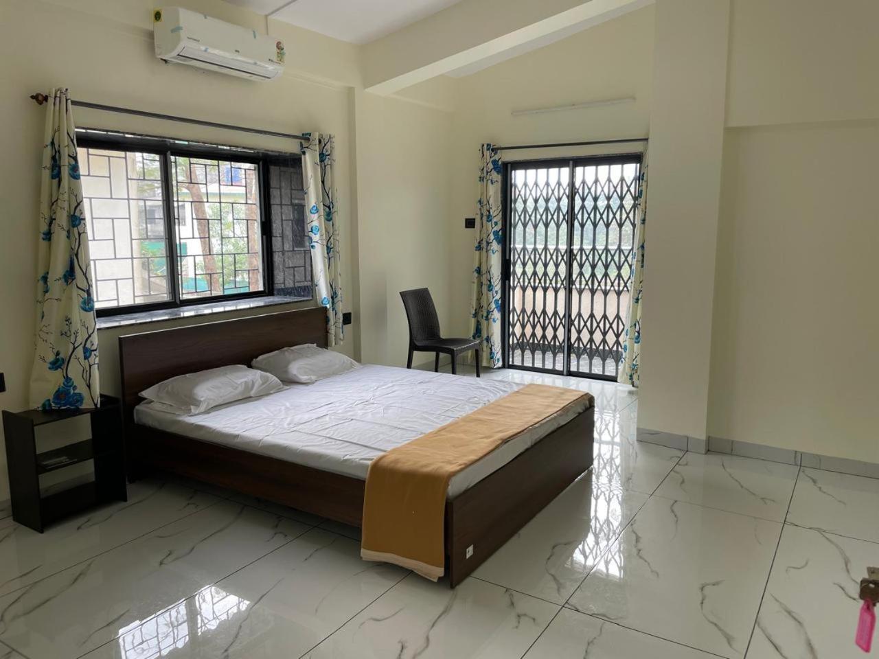 Lavish Villa - 3 Bhk Pool With Lawn Lonavala Ngoại thất bức ảnh